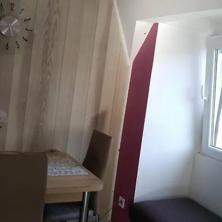 Nowoczesne Mieszkanie Blisko Natury I Sklepu Biedronka * Karpacz