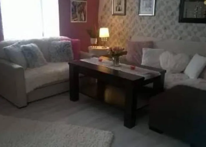 Nowoczesne Mieszkanie Blisko Natury I Sklepu Biedronka Карпач